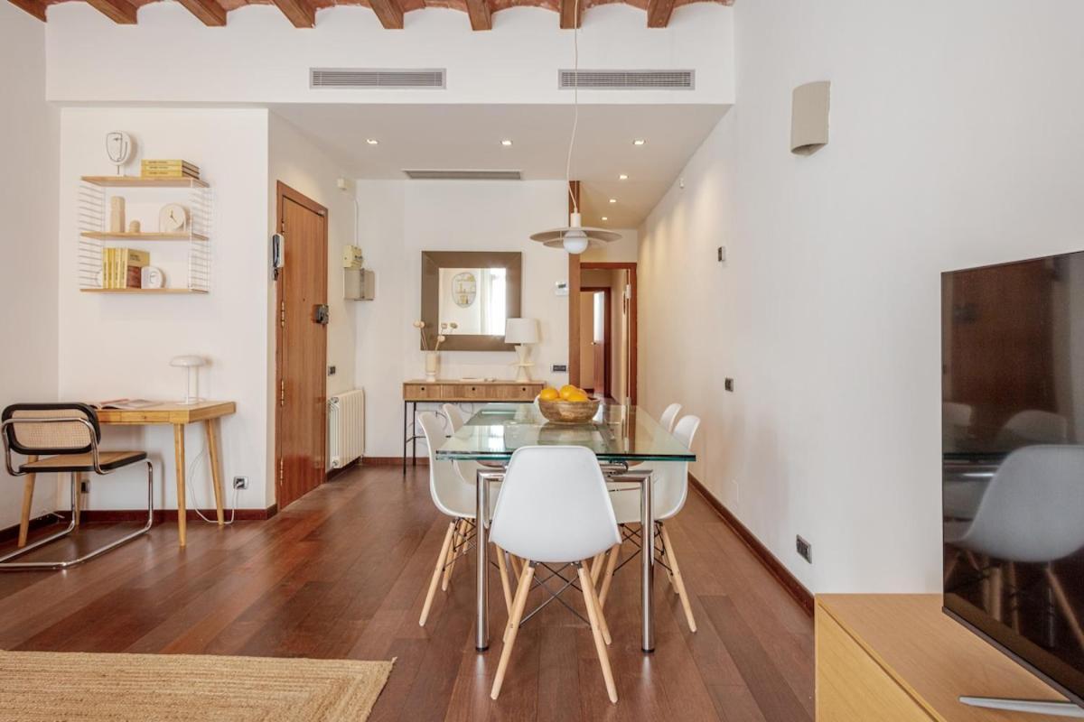 New Charming & Cozy Gem Location Appartamento Barcellona